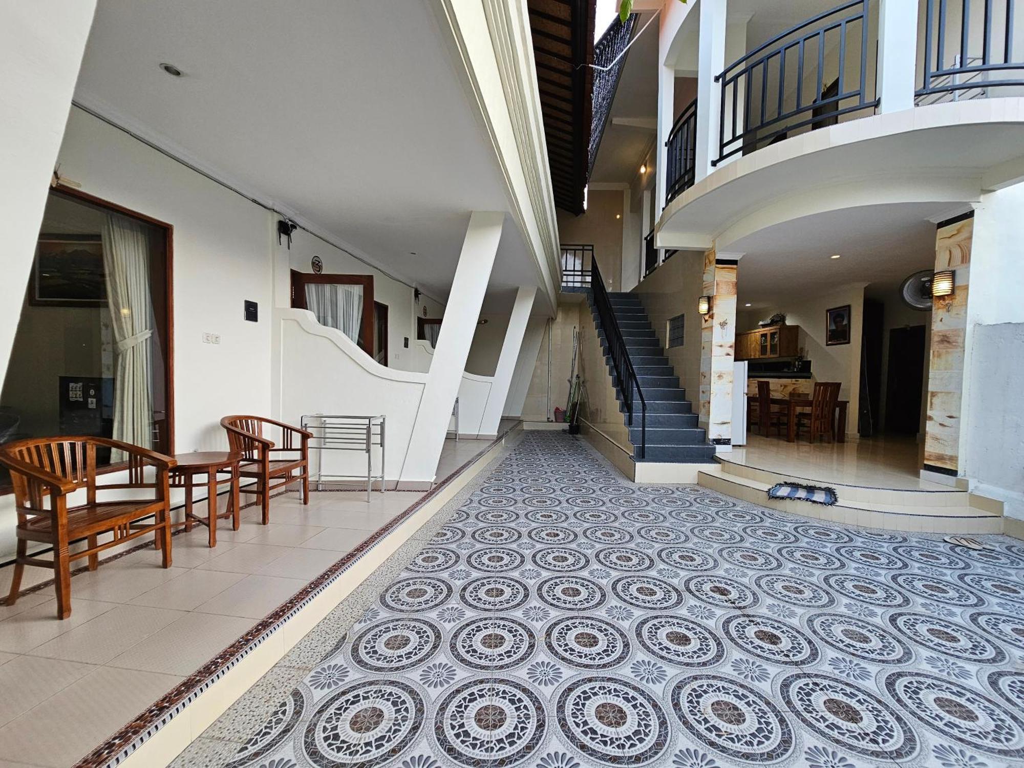 Tegalsari Guest House Canggu エクステリア 写真