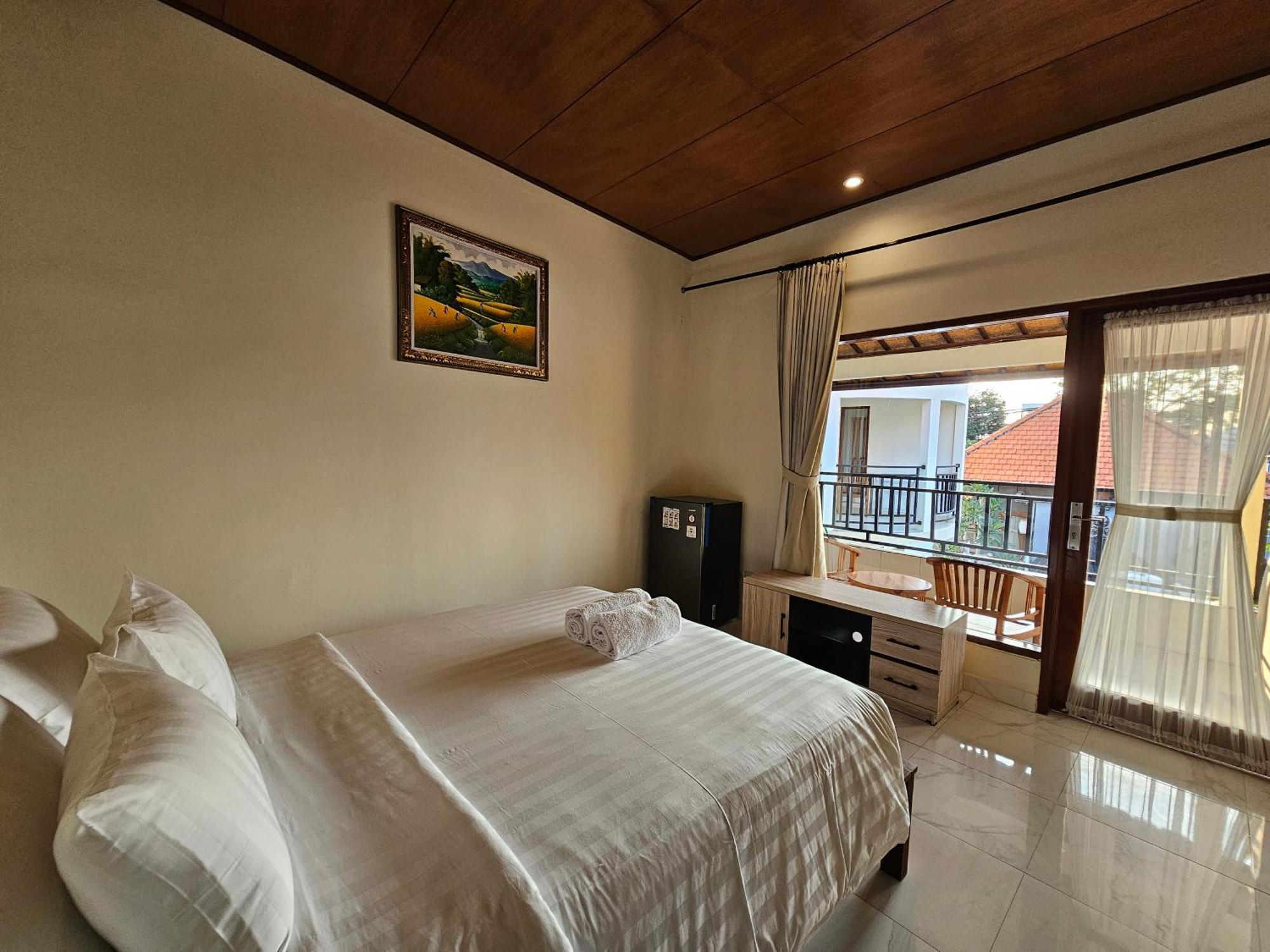 Tegalsari Guest House Canggu エクステリア 写真